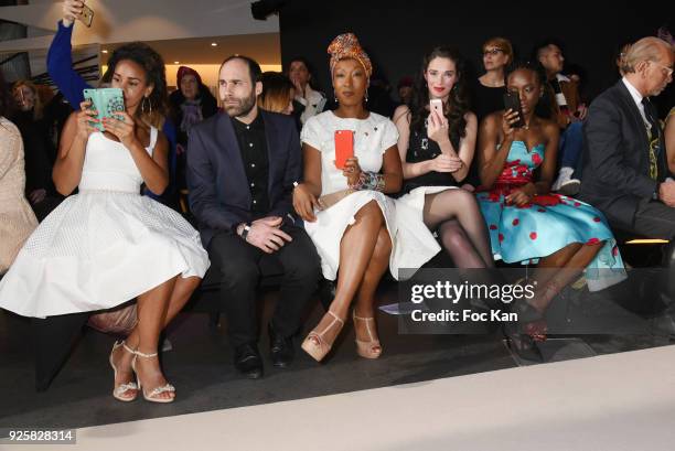 Fashion designer Christophe Guillarme, Alexandra Banc's guest, TV presenter Alexandra Blanc from CNews, Alicia Fall, Geoffroy Jeff Tekeyan, Nadege...