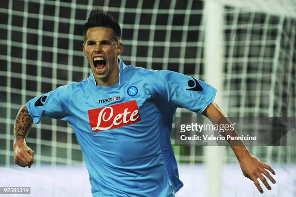 Marek Hamsik of SSC Napoli celebrates his first goal during the Serie A match between Juventus FC and SSC Napoli at Olimpico Stadium on October 31,...