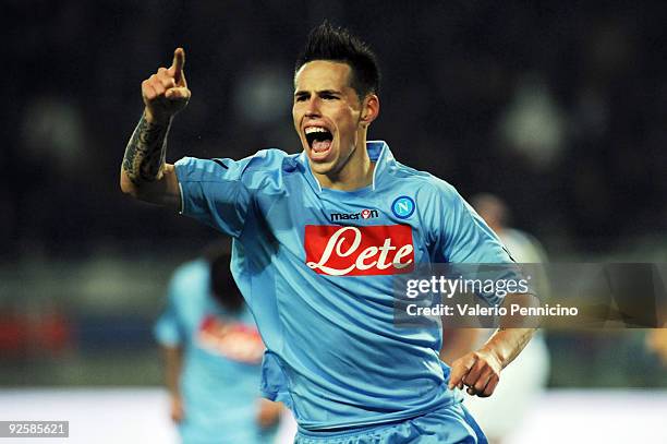 Marek Hamsik of SSC Napoli celebrates his second goal during the Serie A match between Juventus FC and SSC Napoli at Olimpico Stadium on October 31,...
