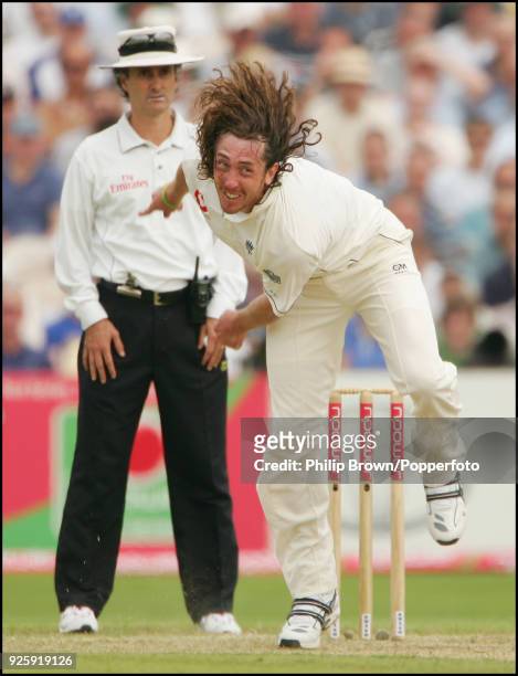 Ryan Sidebottom bowling for England during the 3rd Test match between England and West Indies at Old Trafford, Manchester, 8th June 2007. The umpire...