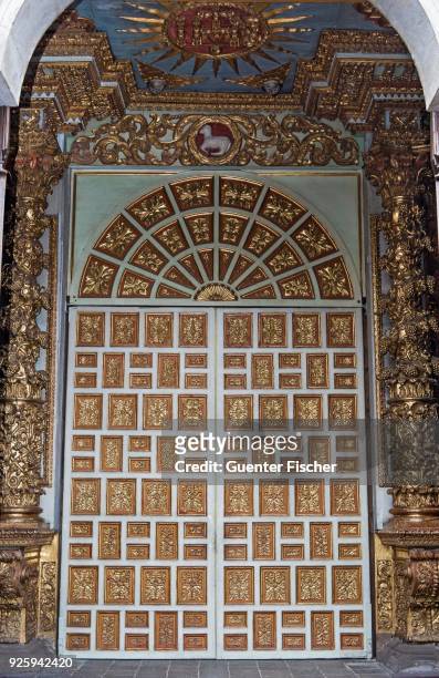 entrance of the la compania de jesus, jesuit church, quito, ecuador - driveway gate stock pictures, royalty-free photos & images