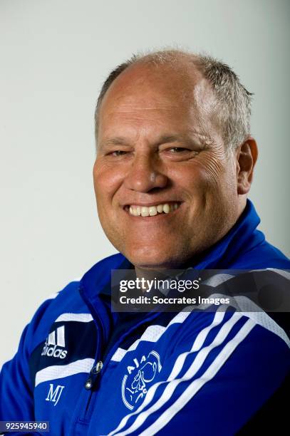 Coach Martin Jol of Ajax during the Dutch KNVB Beker match between AZ Alkmaar v Fc Twente at the AFAS Stadium on February 28, 2018 in Alkmaar...