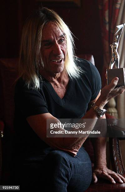 Iggy Pop receives the Classic Rock Living Legend Award at The Dorchester Hotel on November 1, 2009 in London, England.