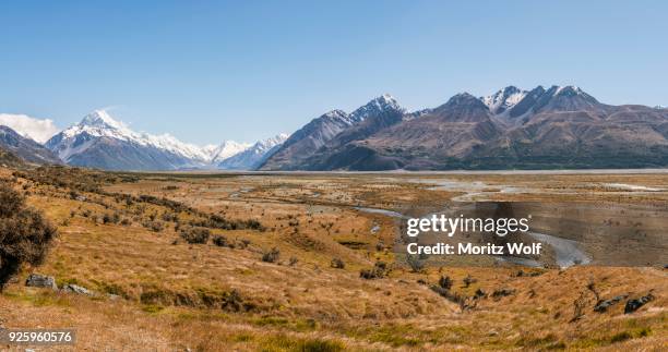 hooker river, mount cook, mount cook national park, southern alps, canterbury region, southland, new zealand - canterbury region new zealand - fotografias e filmes do acervo