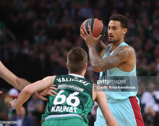 1,029 Edwin Jackson Basketball Stock Photos, HighRes Pictures, and