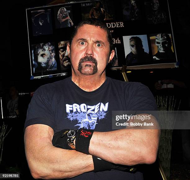 Kane Hodder of 'Friday the 13th"" attends the Chiller Theatre Expo at the Hilton Parsippany on October 31, 2009 in Parsippany, New Jersey.