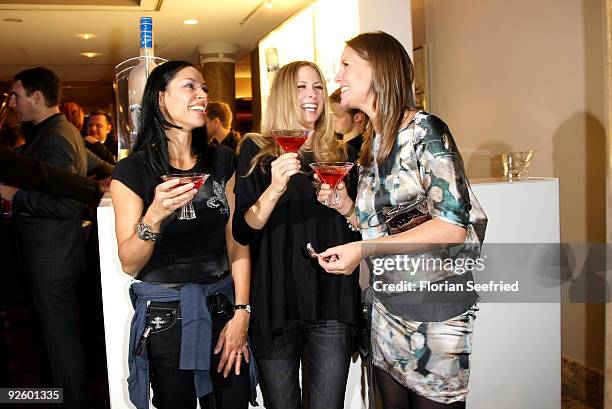Actress Chantal de Freitas and model Molly Nuo and Dana Schweiger attend the aftershowparty of 'Event Prominent 2009' at the Hotel Grand Elysee on...