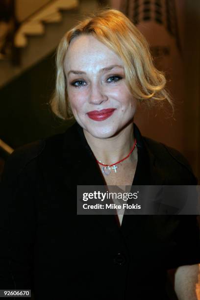 Actress Susie Porter arrives for the Screen Music Awards 2009 at the City Recital Hall on November 2, 2009 in Sydney, Australia.