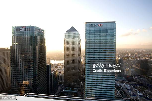 The Citigroup Inc. Offices, left, stand with No.1 Canary Wharf, centre, and HSBC Holdings Plc company offices, in the financial district of Canary...