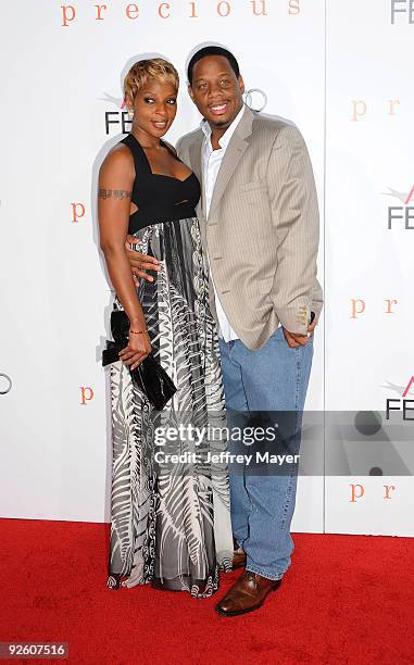 Musician Mary J. Blige and husband Kendu Isaacs arrive at AFI FEST 2009 Screening Of Precious: Based On The Novel 'PUSH' By Sapphire on November 1,...