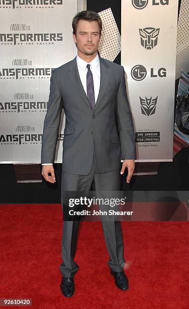 Actor Josh Duhamel arrives at the 2009 Los Angeles Film Festival's premiere of "Transformers: Revenge of the Fallen" at the Mann Village Theatre on...