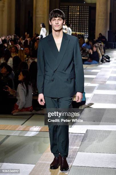 Model walks the runway during the H&M show as part of the Paris Fashion Week Womenswear Fall/Winter 2018/2019 on February 28, 2018 in Paris, France.