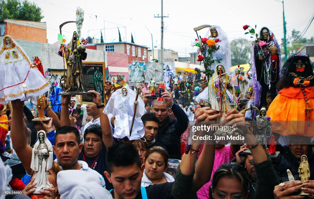 Devotees of Santa Muerte Gather In Mexico City