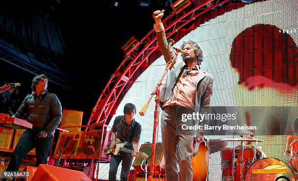 Wayne Coyne of The Flaming Lips performs at the 2009 Voodoo Experience at City Park on November 1, 2009 in New Orleans, Louisiana.