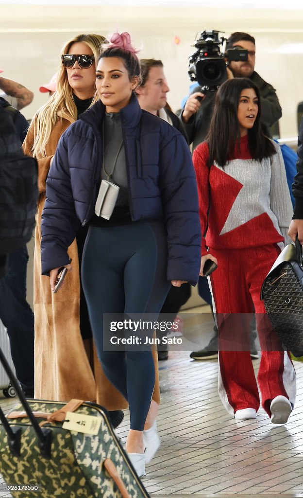 Kim Kardashian, Kourtney Kardashian and Khloe Kardashian Sighting in Tokyo