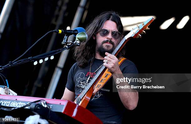 Shooter Jennings performs at the 2009 Voodoo Experience at City Park on November 1, 2009 in New Orleans, Louisiana.