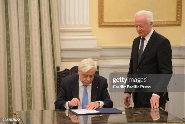 President of Hellenic Republic Prokopis Pavlopoulos put his signature for the ratification of the act of government reshuffle.