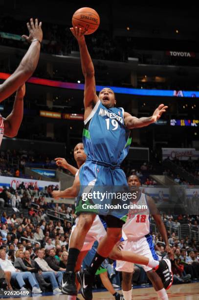 Wayne Ellington of the Minnesota Timberwolves goes up for a shot against the Los Angeles Clippers at Staples Center on November 2, 2009 in Los...