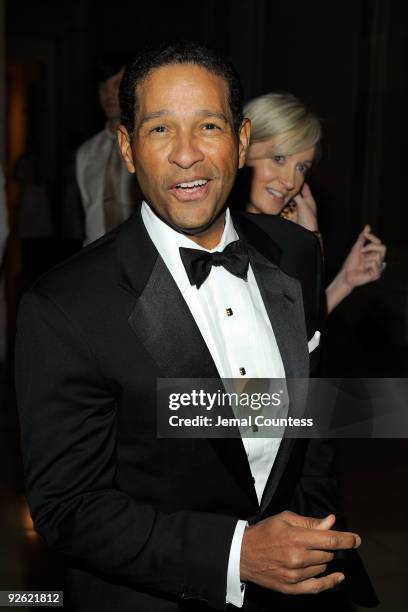 Media personality Bryant Gumbel attends the 2009 Library Lions Benefit at the New York Public Library - A Schwartzman Building on November 2, 2009 in...