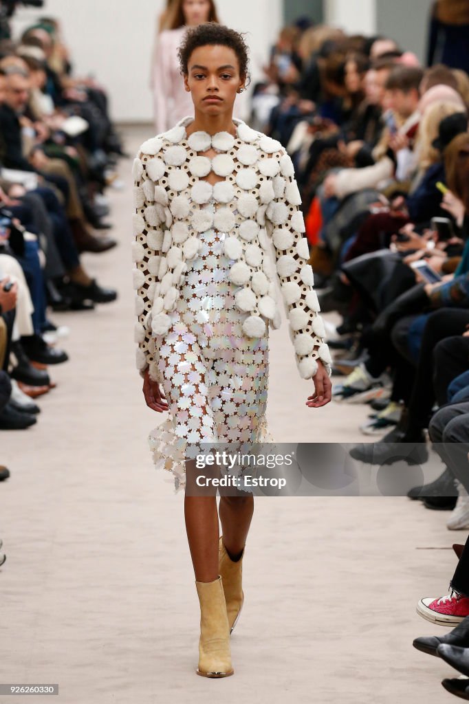 Paco Rabanne : Runway - Paris Fashion Week Womenswear Fall/Winter 2018/2019