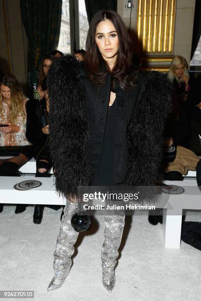 Araya Hargate attends the Balmain show as part of the Paris Fashion Week Womenswear Fall/Winter 2018/2019 on March 2, 2018 in Paris, France.