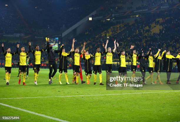 Gonzalo Castro of Dortmund, Jeremy Toljan of Dortmund, Michy Batshuayi of Dortmund, Dan-Axel Zagadou of Dortmund, Marco Reus of Dortmund, Sokratis...