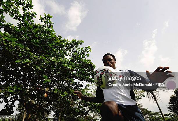 Wilson Cuero of Colombia trains with the ball at the Gateway Hotel on November 3, 2009 in Ijebu-Ode, Nigeria.