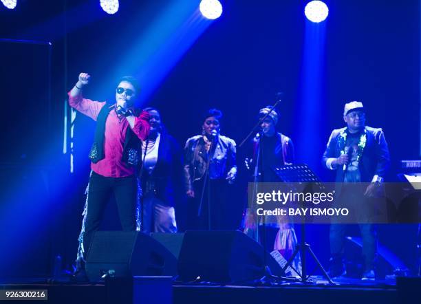 370 Java (Band) Stock Photos, High-Res Pictures, and Images - Getty Images