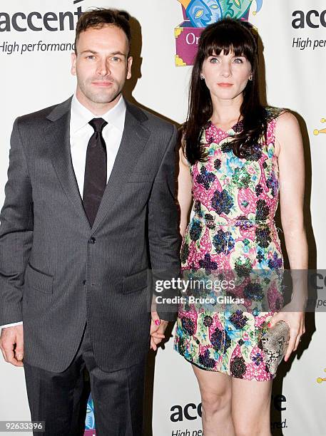 Jonny Lee Miller and Michele Hicks pose at the 10th Anniversary of Only Make Believe at the Shubert Theatre on November 2, 2009 in New York City.