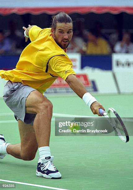 Patrick Rafter Backhand 1,545 Plain Pat Stock Photos, High-Res Pictures, and Images - Getty Images