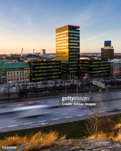 city road - göteborg stad bildbanksfoton och bilder