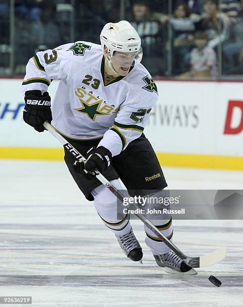 Center Tom Wandell of the Dallas Stars skates against the Nashville Predators at the Sommet Center on October 31, 2009 in Nashville, Tennessee.