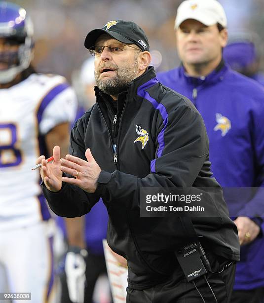 Head Coach Brad Childress of the Minnesota Vikings shouts instructions during an NFL game against the Green Bay Packers at Lambeau Field on November...