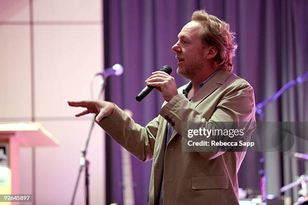 Bruce Flohr speaks to students during Backstage Pass: Switchfoot at The GRAMMY Museum on November 3, 2009 in Los Angeles, California.