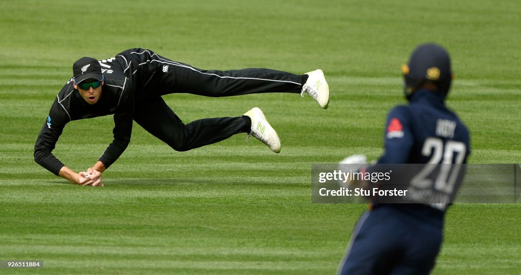 New Zealand v England - 3rd ODI