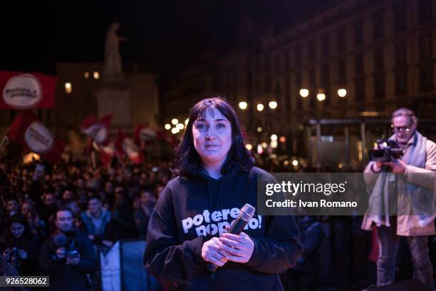 Viola Carofalo, leader of the extreme left party "Power to the People", closes his electoral campaign in Piazza Dante on March 2, 2018 in Naples,...