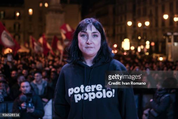 Viola Carofalo, leader of the extreme left party "Power to the People", closes his electoral campaign in Piazza Dante on March 2, 2018 in Naples,...