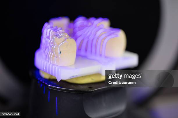 3d scanning of dentures - screen replacement stock pictures, royalty-free photos & images