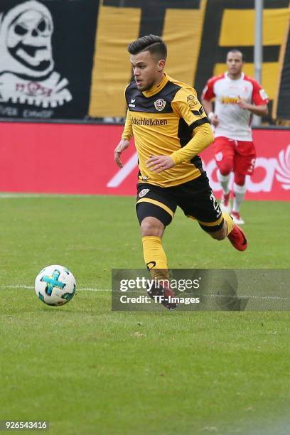 Sascha Horvath of Dresden controls the ball during the Second Bundesliga match between SG Dynamo Dresden and SSV Jahn Regensburg at DDV-Stadion on...