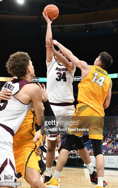 Valparaiso center Jaume Sorolla tries to block a shot shot by Missouri State center Tanveer Bhullar during a Missouri Valley Conference Basketball...