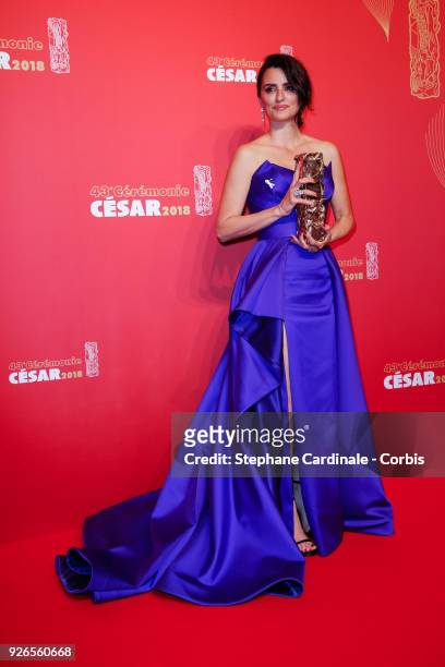 Penelope Cruz poses with the Cesar for Honory Lifetime Achievement award during the Cesar Film Awards at Salle Pleyel on March 2, 2018 in Paris,...