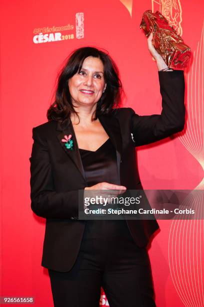 Mimi Lempicka poses with the Cesar award for Best Costume for 'Au Revoir La Haut' during the Cesar Film Awards at Salle Pleyel on March 2, 2018 in...