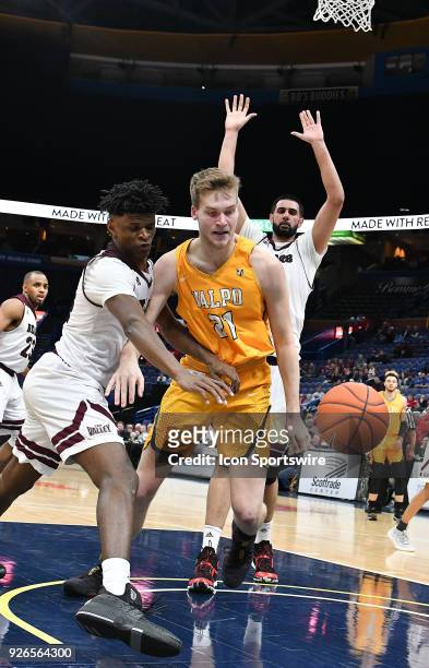 Valparaiso center Derrik Smits looses the ball out of bounds during a Missouri Valley Conference Basketball Tournament game between the Missouri...