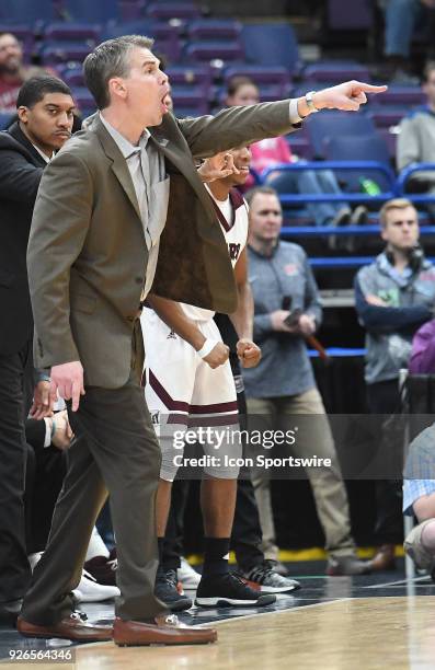 Missouri State basketball coach Paul Lusk during a Missouri Valley Conference Basketball Tournament game between the Missouri State Bears and the...