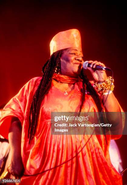 American Soul musician Barbara Acklin performs on stage at Grant Park's Petrillo Music Shell during the 11th Annual Chicago Blues Festival , Chicago,...