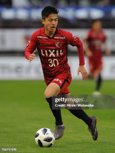 Hiroki Abe of Kashima Antlers in action during the J.League J1 match between Kashima Antlers and Gamba Osaka at Kashima Soccer Stadium on March 3,...