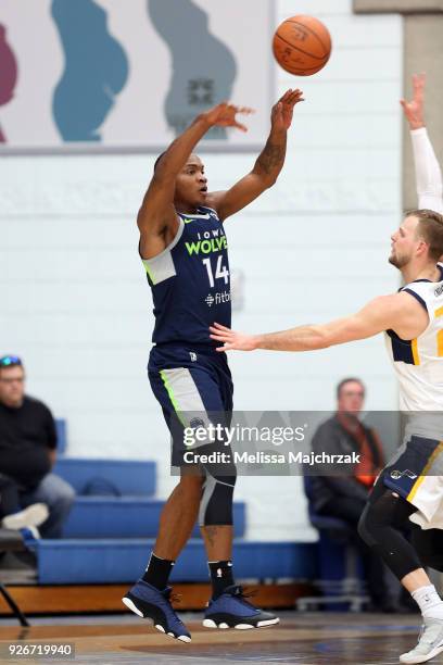 Elijah Millsap of the Iowa Wolves passes the ball against the Salt Lake City Stars during an NBA G-League game at Bruins Arena on March 01, 2018 in...