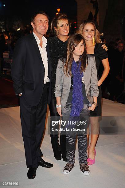 Phil Tufnell and guests arrive for the World Film Premiere of Disney's 'A Christmas Carol' at the Odeon Leicester Square on November 3, 2009 in...