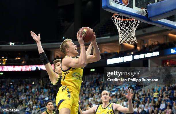 Luke Sikma of Alba Berlin during the easyCredit BBL game between Alba Berlin and medi Bayreuth at Mercedes-Benz Arena on march 3, 2018 in Berlin,...