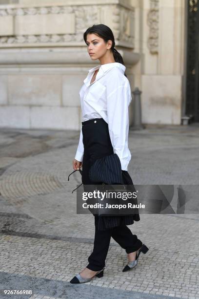 Georgia Fowler is seen leaving Elie Saab fashion show during Paris Fashion Week Womenswear Fall/Winter 2018/2019 on March 3, 2018 in Paris, France.